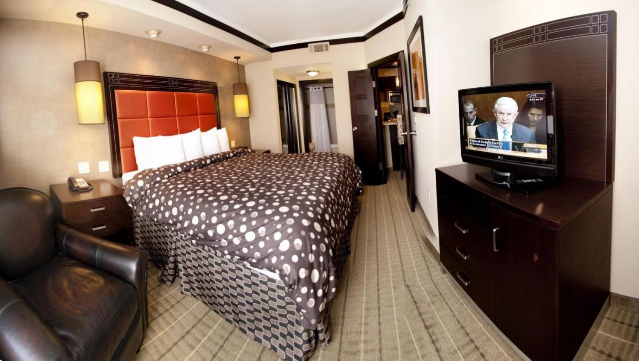 สเตย์บริดจ์ สวีท ดีเอฟดับเบิลยูแอร์พอร์ต แอเรีย Hotel เออร์วิง ภายนอก รูปภาพ